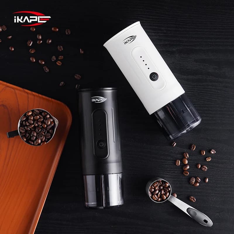 Cafetera manual portátil para cápsulas y café molido